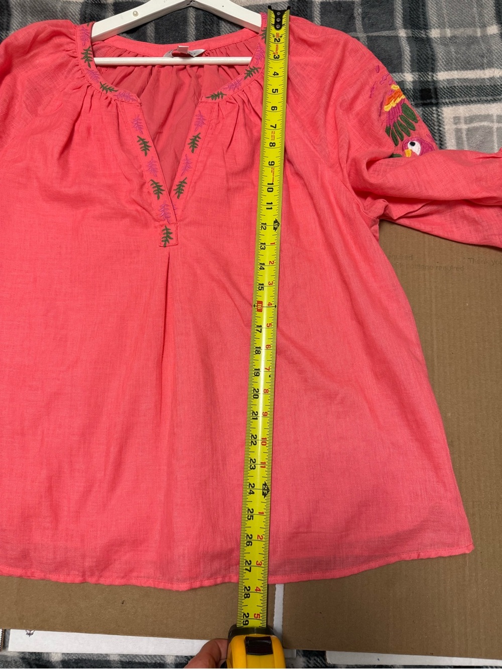 Crown & Ivy Coral Embroidered Peasant Blouse Parrot Tropical Birds 3/4 Sleeve 1X - Picture 8 of 8